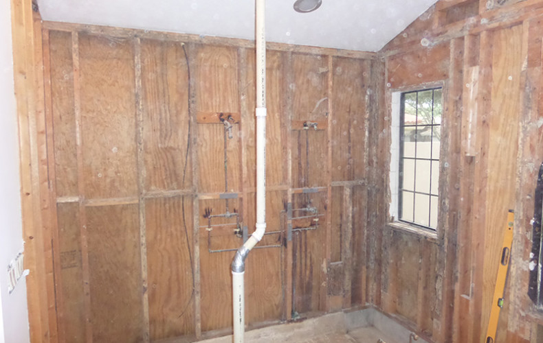 golden construction services - demolition of bathroom in tampa bay - Pinellas, Hillsborough, Pasco